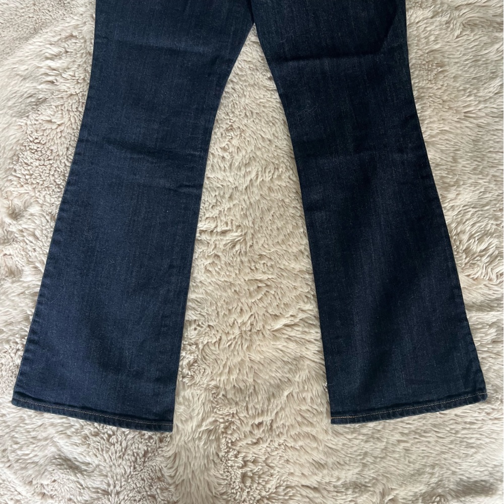NWT Levi's 515 BOOTCUT Mid Rise Jeans - Size 6 Short W28 L30 - Picture 11 of 14